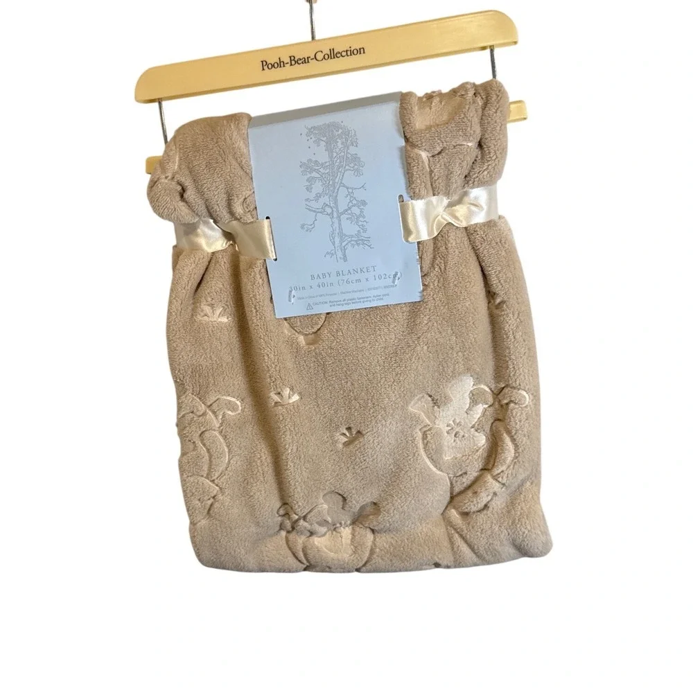Disney Winnie the Pooh Bear Collection Tan Embossed Baby Blanket 30x40 Plush NEW
